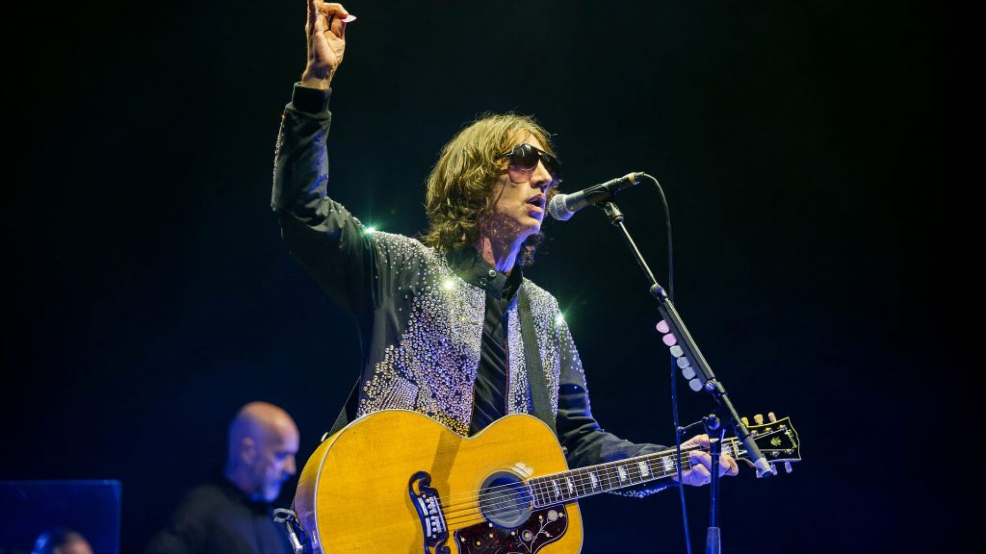 Richard-Ashcroft-MS-Bank-Arena-Liverpool-UK-Tom-Adam-18-1